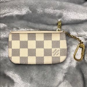 louis vuitton white canvas coin pouch